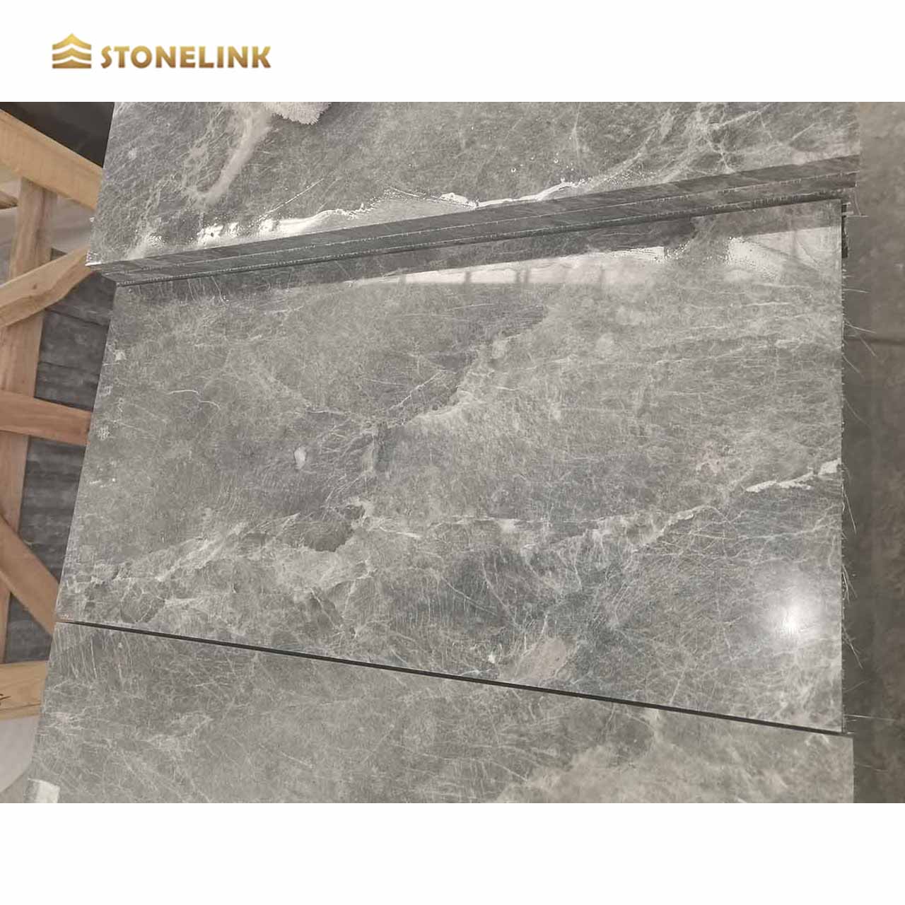 marble-tiles_639344 (1).jpg