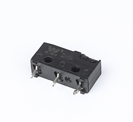 Navigating Tight Spaces: The Ingenious Mini Switch Design in Automotive Applications
