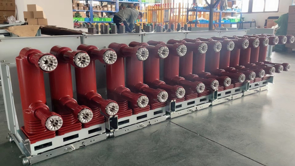 Circuit Breaker Factory Guide: Indoor Solutions for Enhanced Electrical Safety